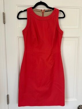 Elie Tahari Vibrant Red Sleeveless Sheath Dress
